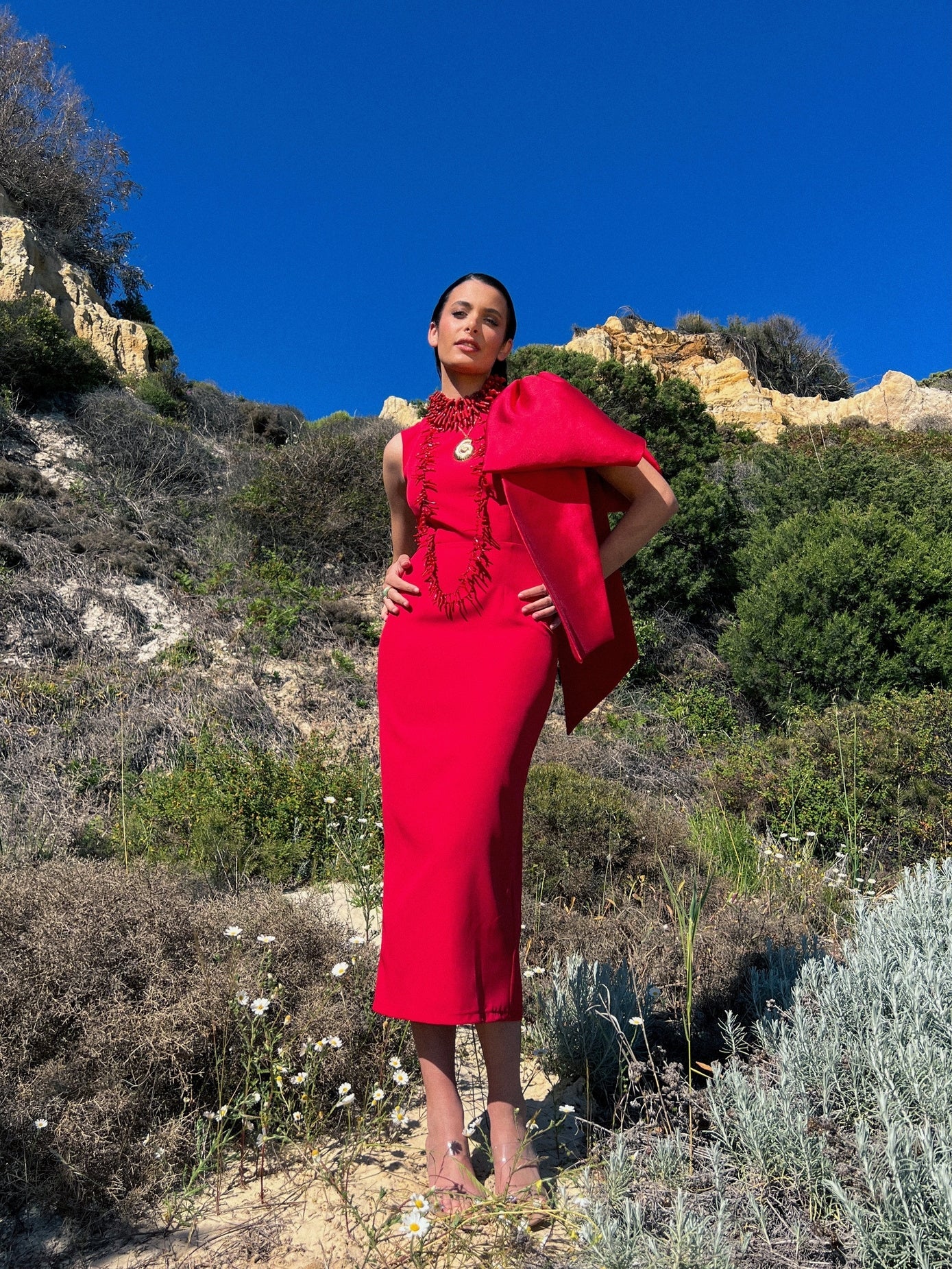 Los Colores de Moda en Vestidos para Bodas y Eventos en el Verano de 2024 - Delacroix | Vestidos de Invitada para Bodas, Fiesta y Eventos