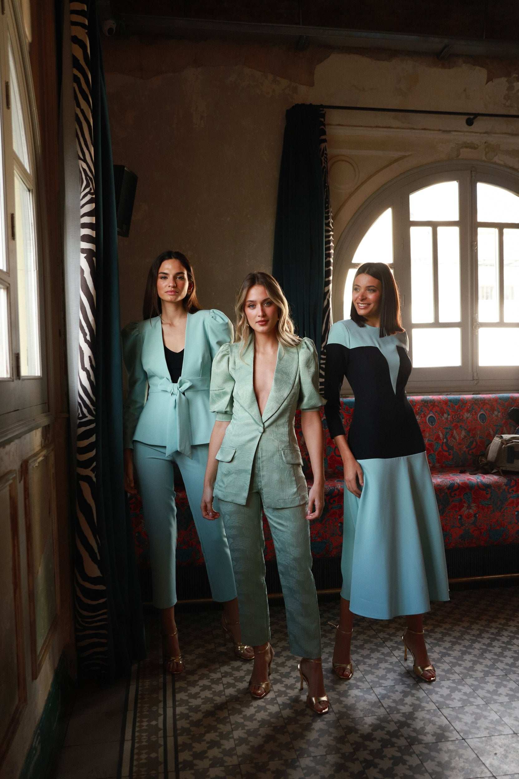 Traje Louvre | 1 Ud. Talla M