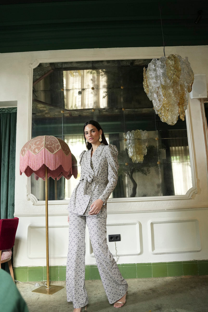 Traje Invitada Boda | Última talla XS Estampado | Crudo y Negro | Amboise