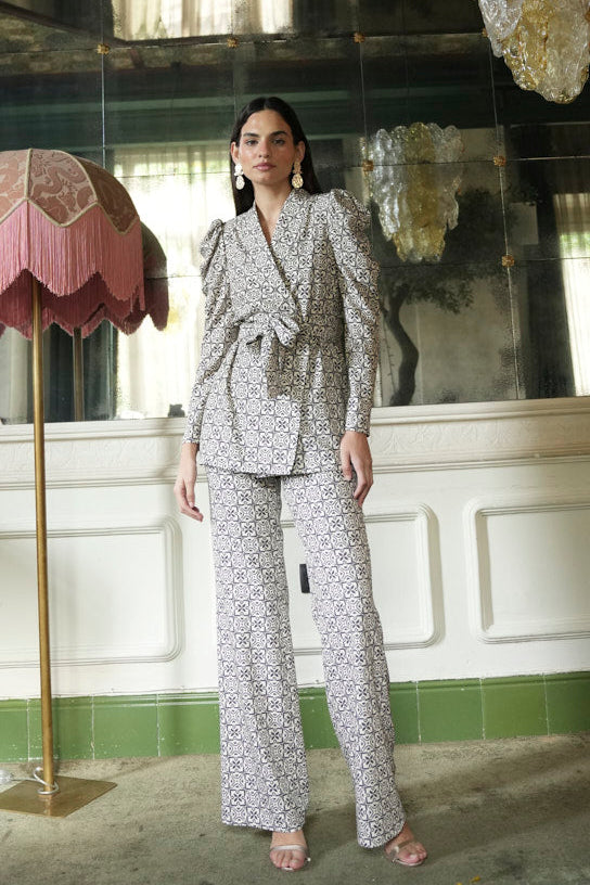 Traje Invitada Boda | Estampado | Crudo y Negro | Amboise