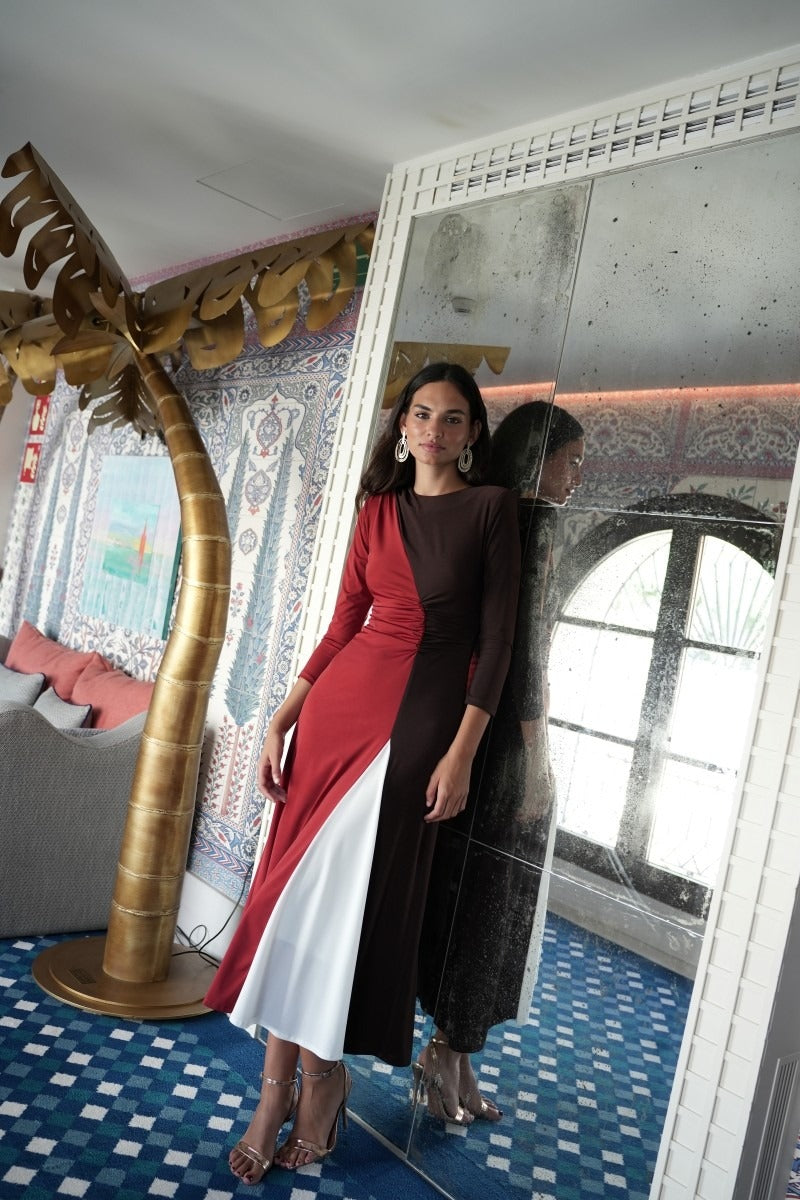 Vestido Invitada | Tricolor | Rojo Marron y Blanco | Liguria