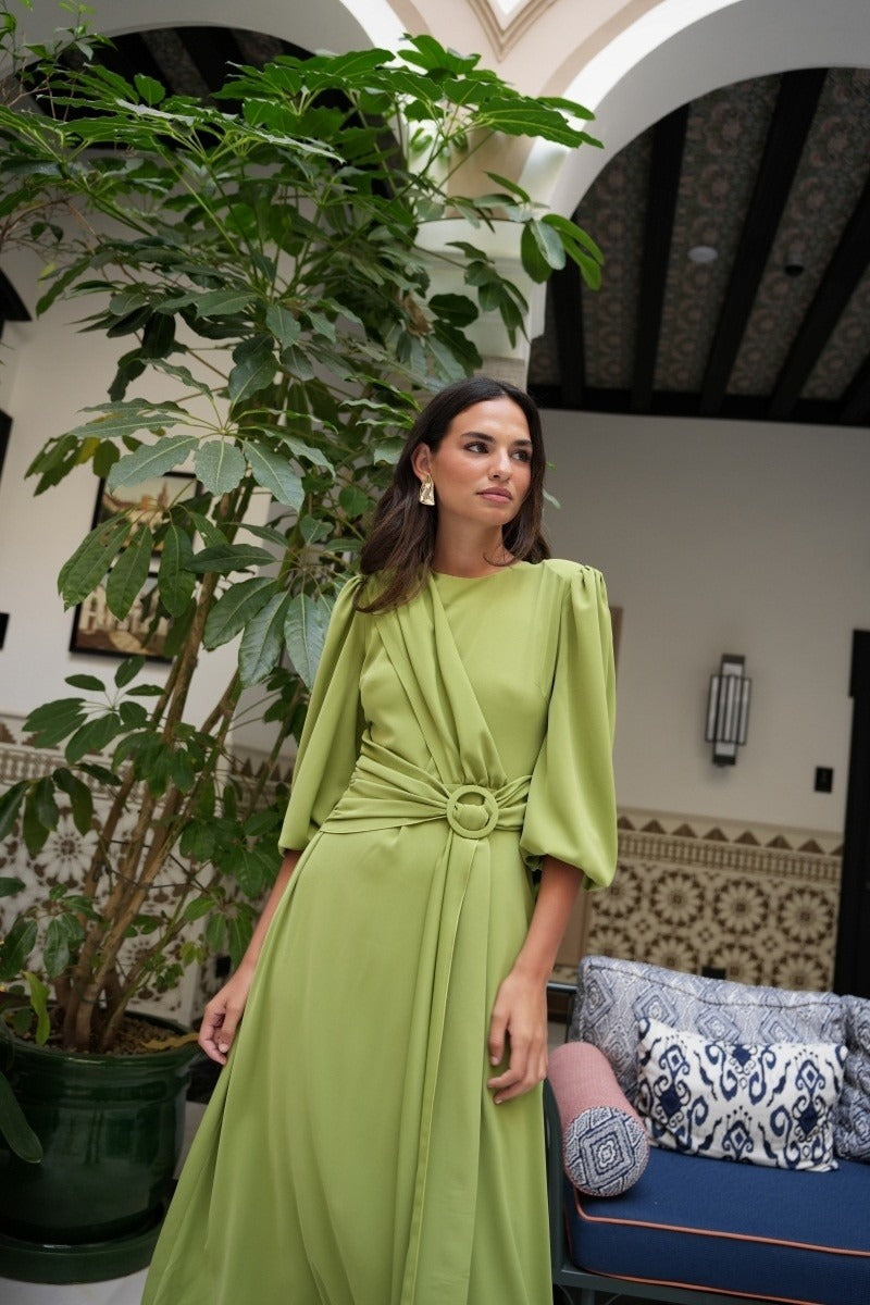 Vestido Invitada Eventos | Detalle Hebilla | Oliva | Pienza