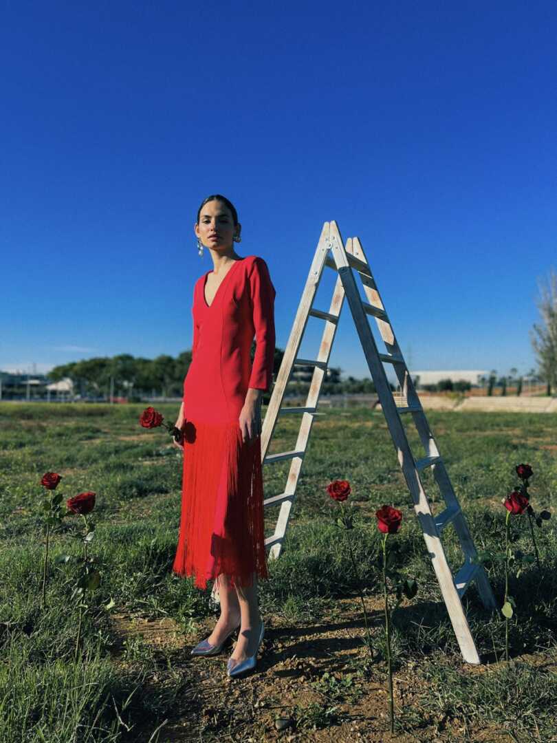 Vestidos Invitada Boda Flecos 2024: Elegancia en Movimiento y Estilo Vanguardista - Delacroix | Vestidos de Invitada para Bodas, Fiesta y Eventos