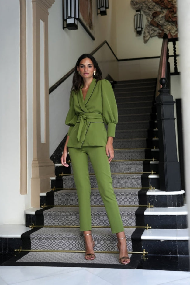Traje Invitada Boda | Lazo | Verde Oliva | Valentina