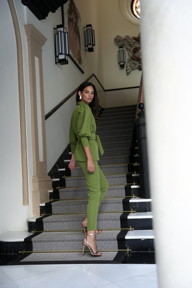 Traje Invitada Boda | Lazo | Verde Oliva | Valentina