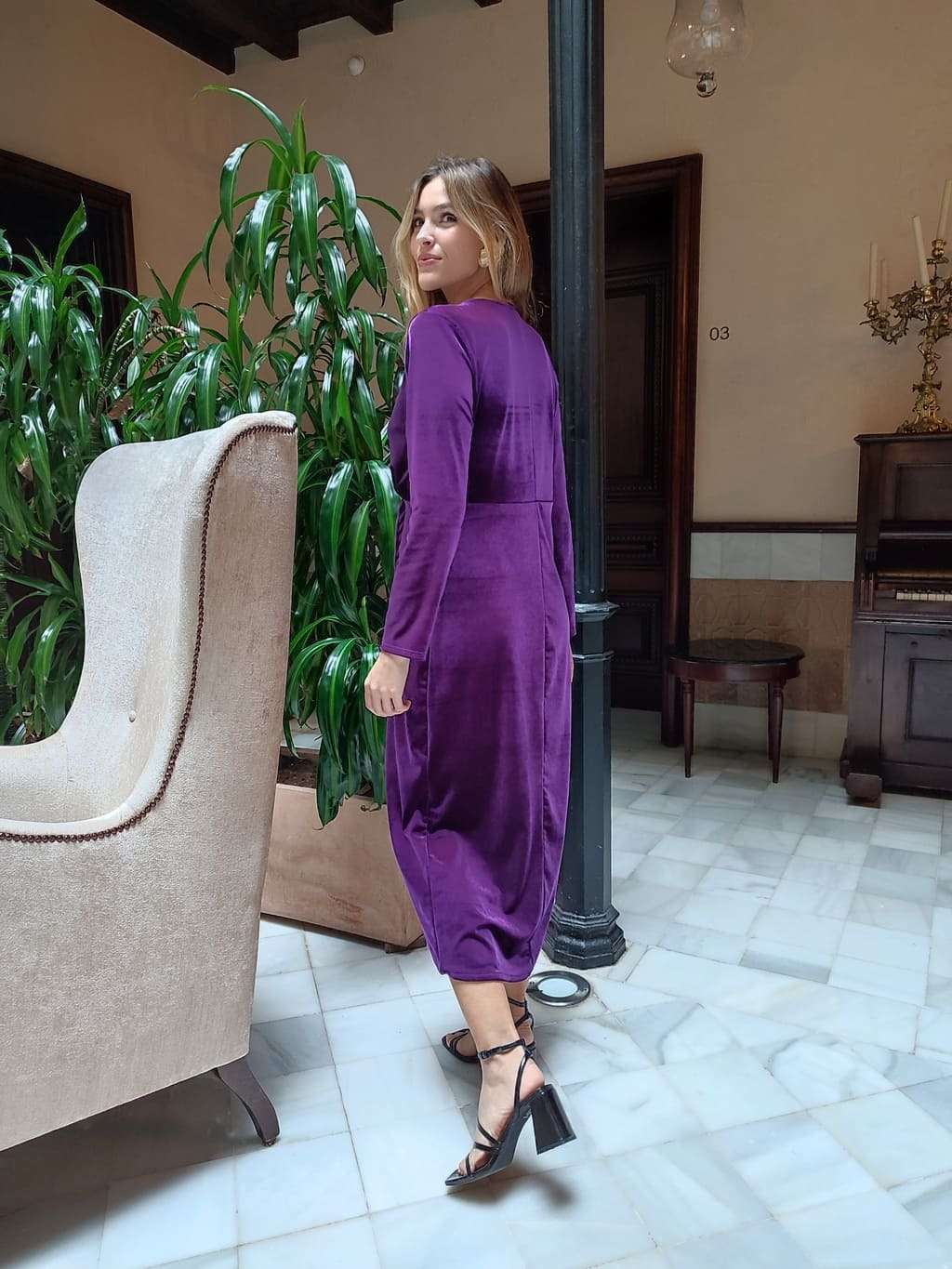 Aurillac | Talla Única | Terciopelo | Morado - Delacroix | Vestidos de Invitada para Bodas, Fiesta y Eventos