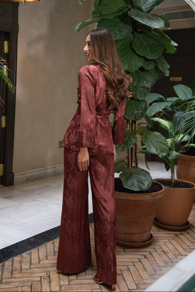 Traje Garnier | Lazada | Jacquard | Teja