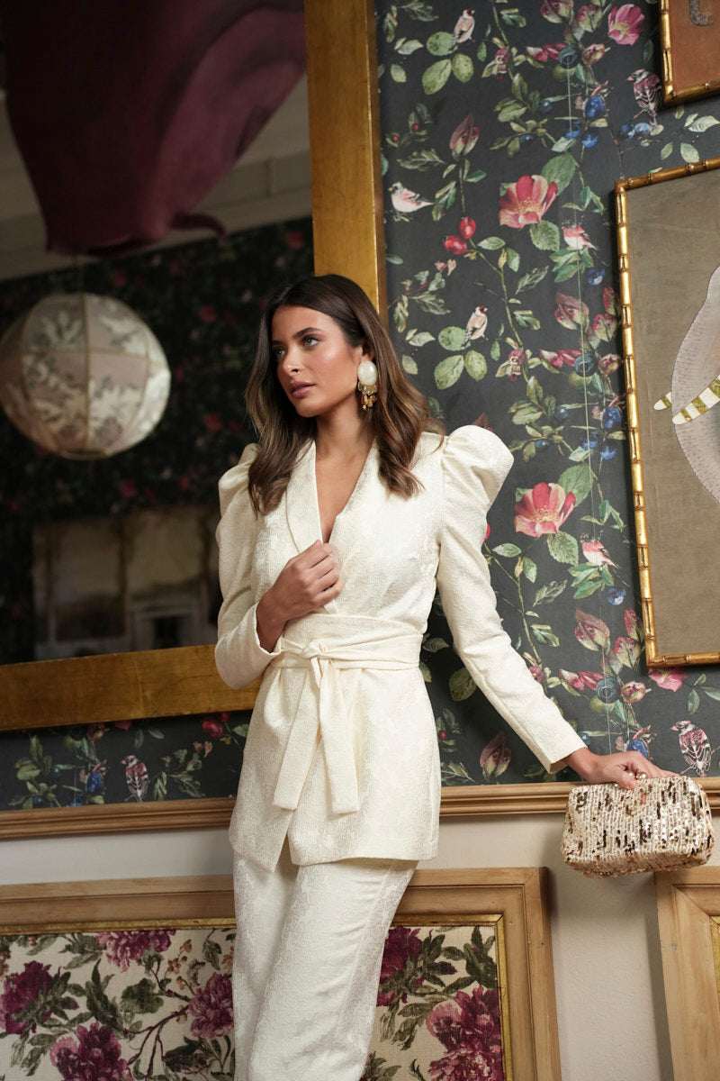 Traje Madre Comunión | Jacquard | Crudo | Saint-Tropez